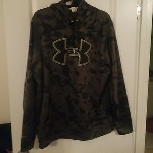 Camo hoodie